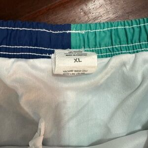 New With Tags Women’s Royce Color Block Shorts Size XL Blue & Teal